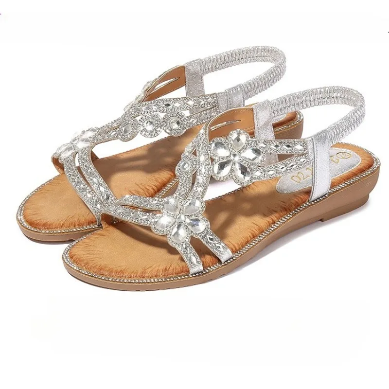 

Plus-size Flat Sandals Floral Rhinestone Sandals Sexy Open-toe Trendy Women's Shoes Wear Some Sandals To The Beach Women Shoes