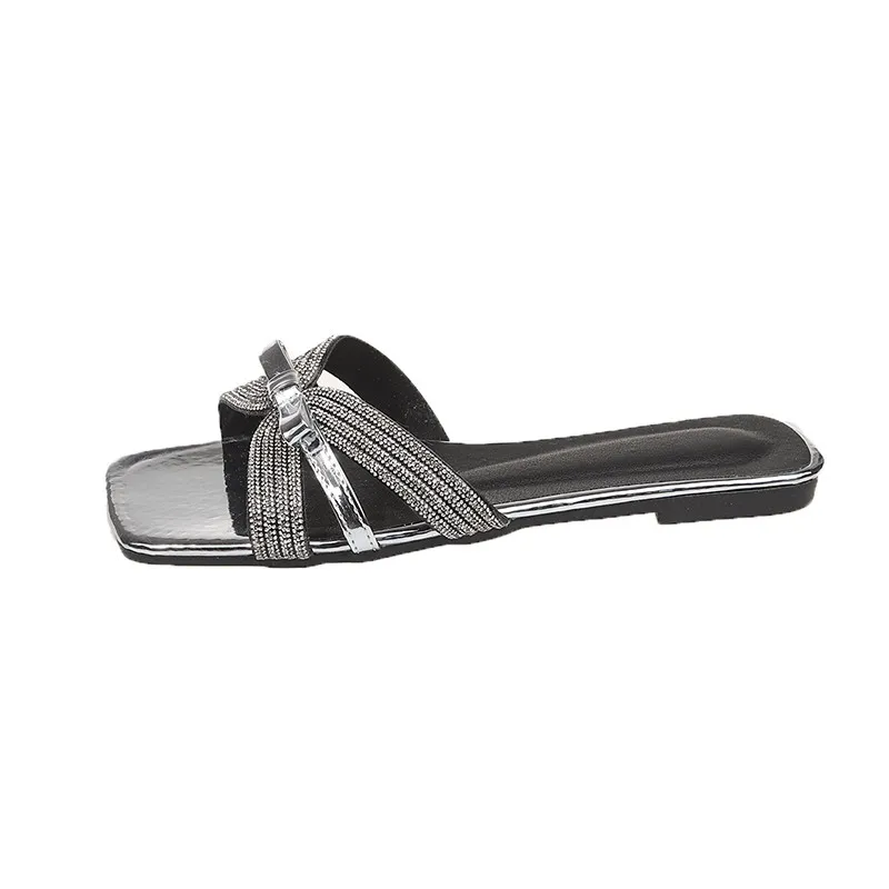 

2025 Summer Flat Bottom Women Bling Crystal Slippers Shiny Rhinestone Square Toe Sandals Ladies Outdoor Fashion Vacation Shoes
