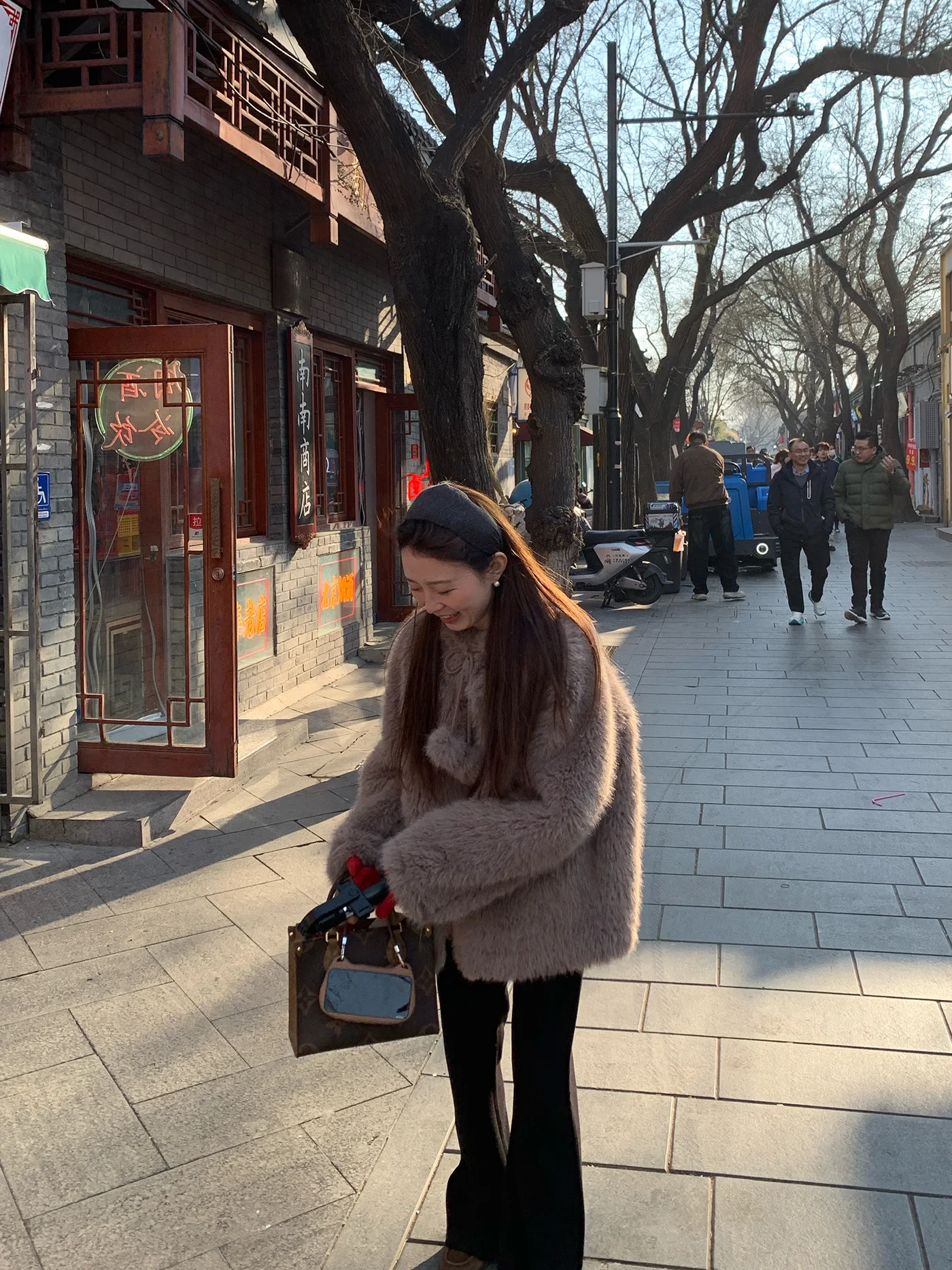 

Meng Meng ey Brown Faux Fur Plu Coat Inteated Leather And Fur Environmentally Friendly Soft Focus Blur Casual Sle