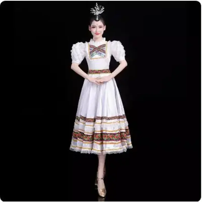 Russische etnische danskleding Europese Hof Prinses Folk Damesjurk