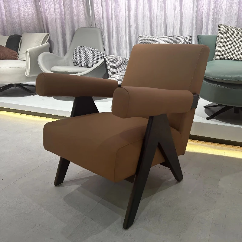 مصمم الحديثة الجلود نمط كرسي الأثاث غرفة نوم صالة أريكة كراسي مستلق كراسي خشبية غرفة المعيشة الكراسي