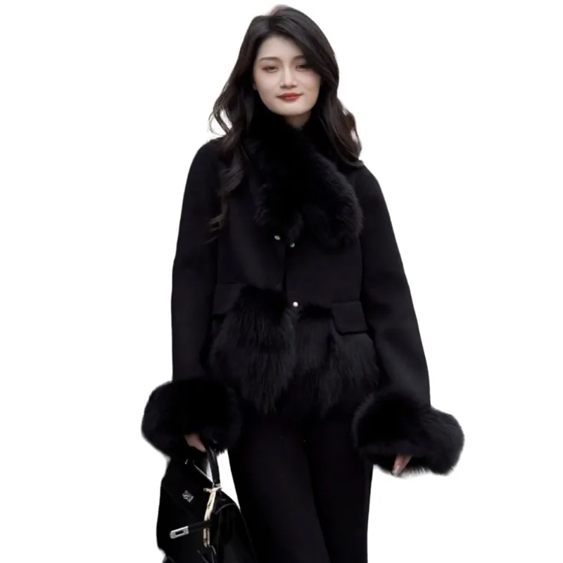 

2025 New Korean Version Black Jacket High-quality Fashion Imitation Fox Hair Thickened Casual Warm Double-sided Coat for Women