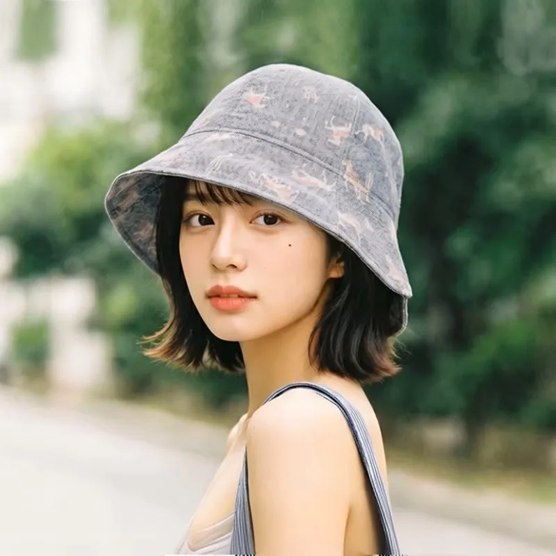 Bedruckter Bucket Hat für Damen, lässiger Sonnenschutzhut mit breiter Krempe für den Sommer im Freien