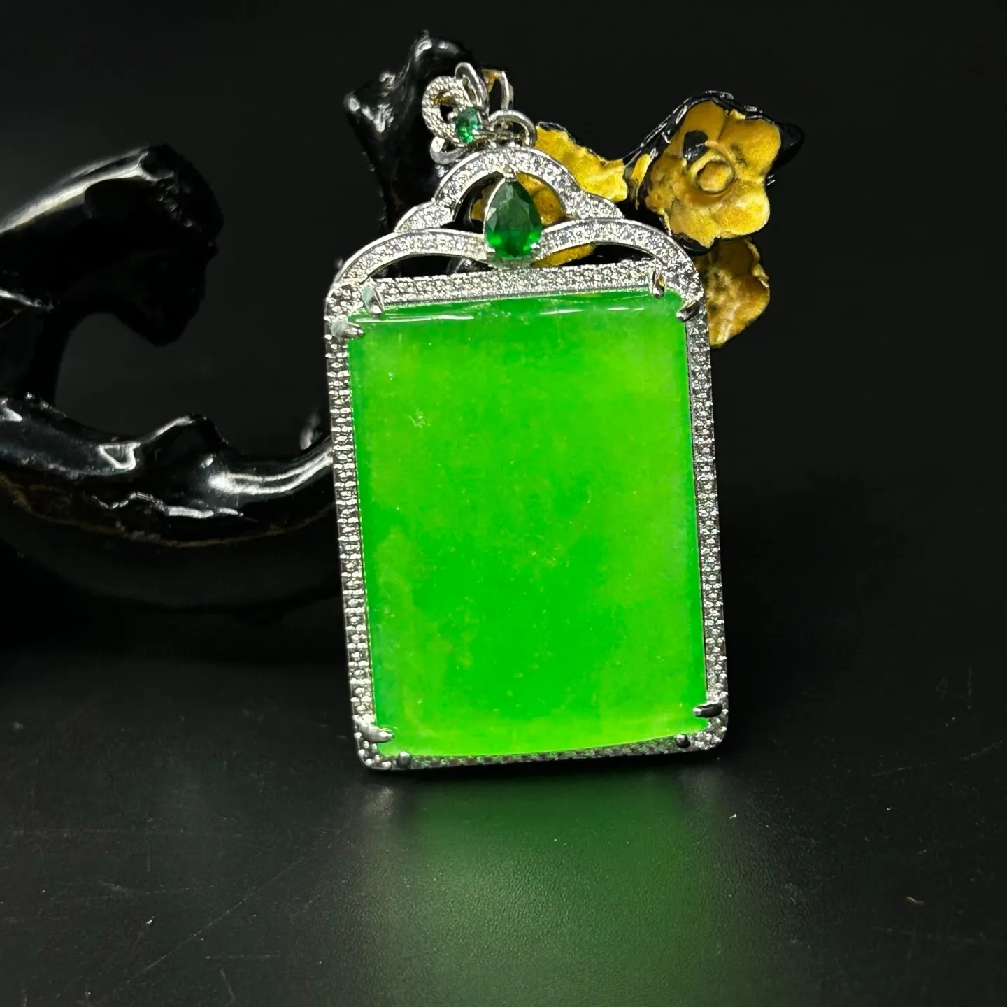 Real Natural High Ice Green Jade Jadeite guanyin amulet Pendant&Necklaces
