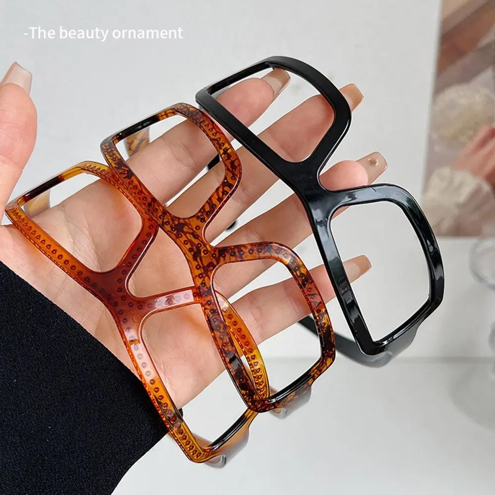 ที่คาดศีรษะสำหรับกีฬากลางแจ้งที่คาดผมแบบมีซี่เครื่องประดับผมกันลื่นห่วงรัดศีรษะสำหรับผู้หญิงหญิงสาว