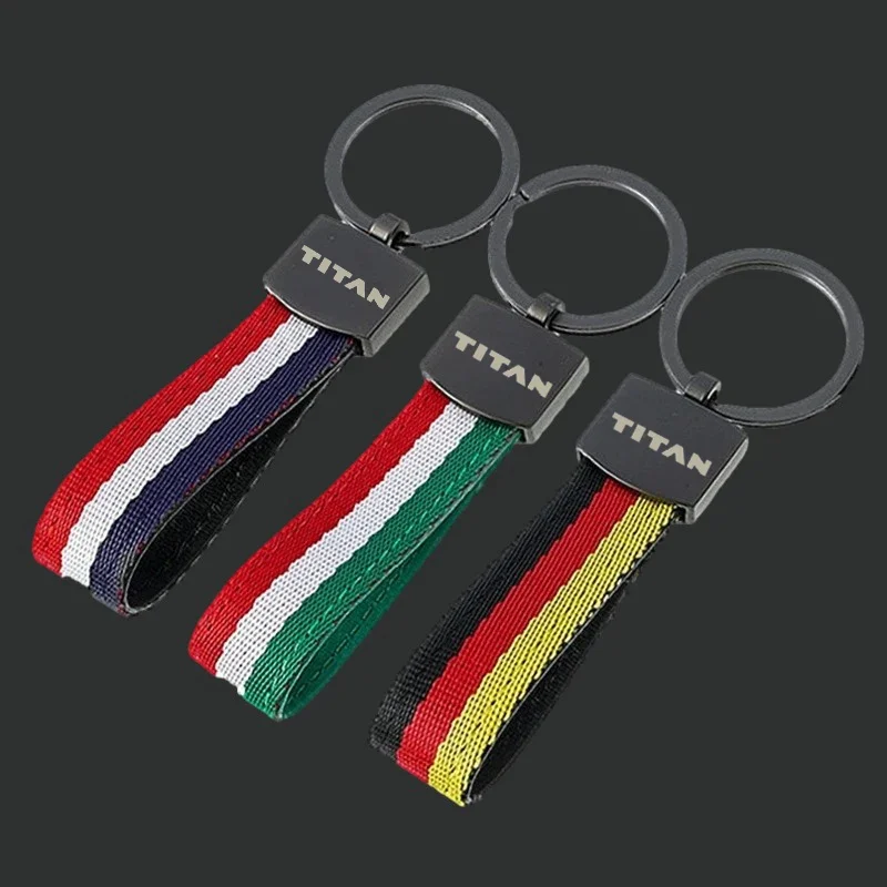 Leather Car Keychian Key Rings for Titan Pathfinder NV200 Rogue Teana Qashqai Keyring Holder Pendant Accessories