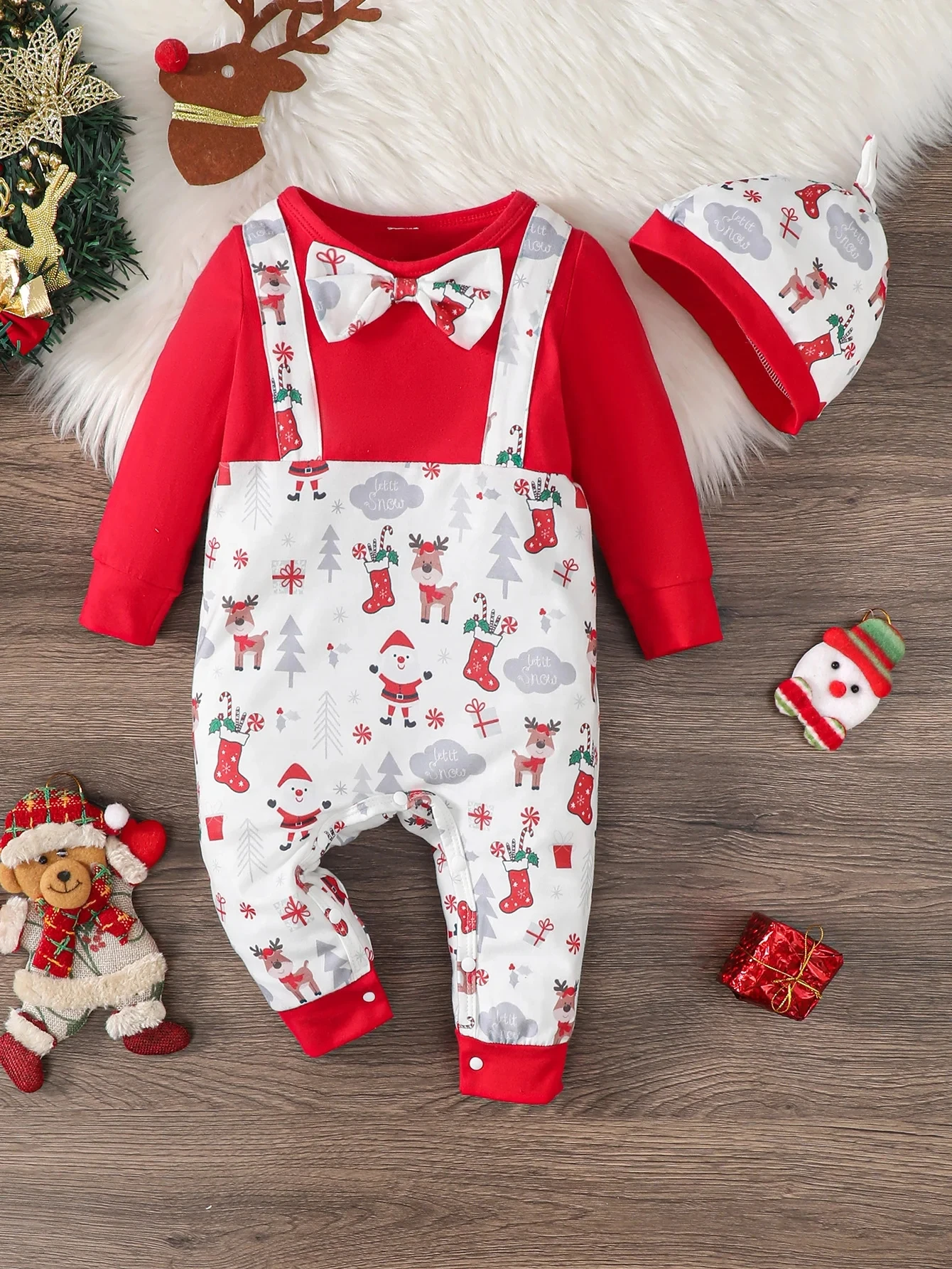 Baby Boy Christmas Day Jumpsuit Round neck Patchwork Christmas Print Long sleeved Jumpsuit and Hat for Baby Boy aged 0-18 Months