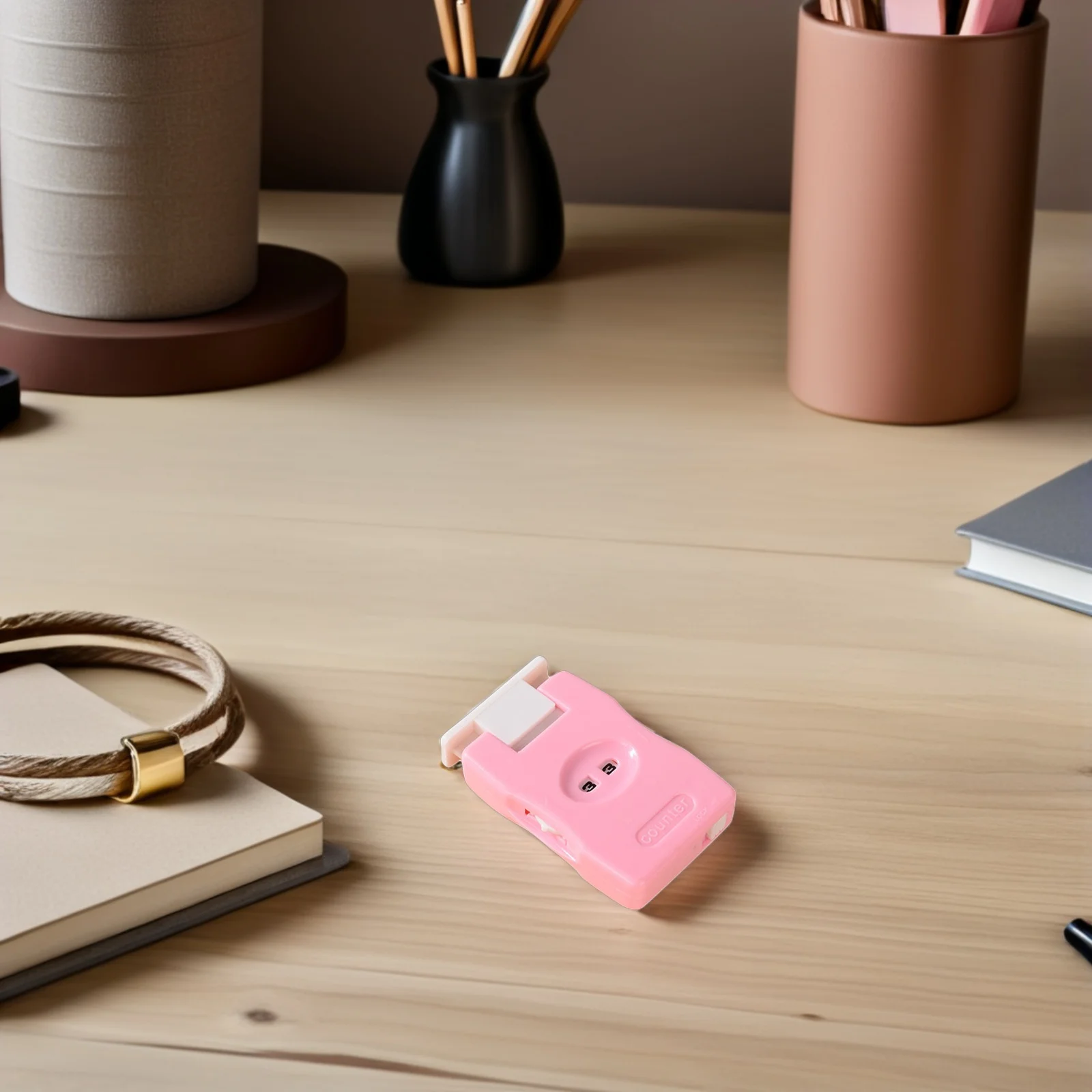 

4Pcs ABS Press Counter Knitting Tool for Tracking Rows Stitches Precise DIY Craft Projects Plastic Stitch Marker