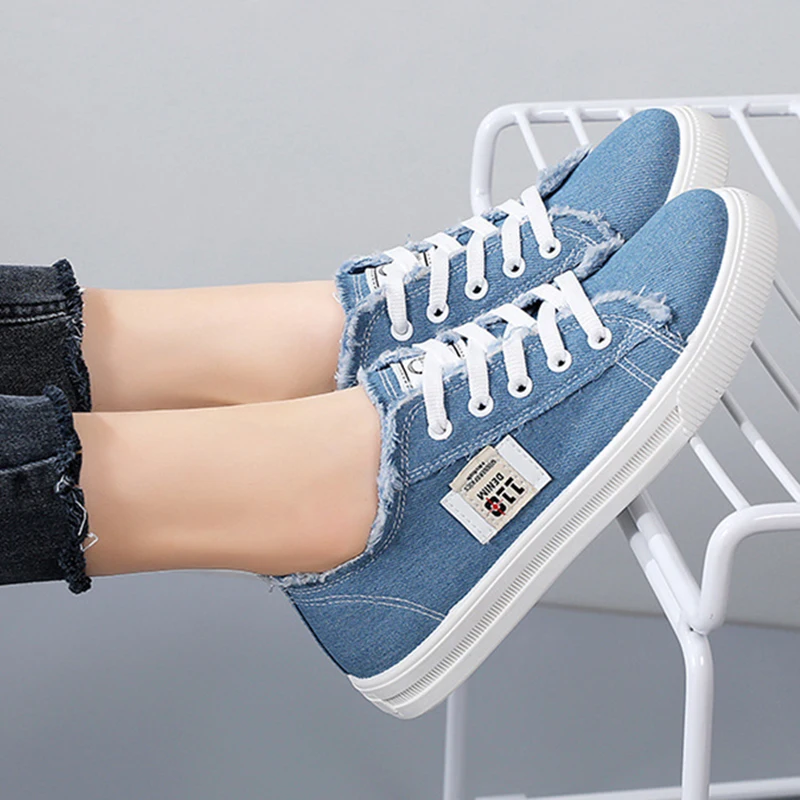 Women Canvas Shoes Breathable Women Fashion Casual Sneakers Student Flat Casual Shoes Sneakers Women Vulcanize Walking Shoes