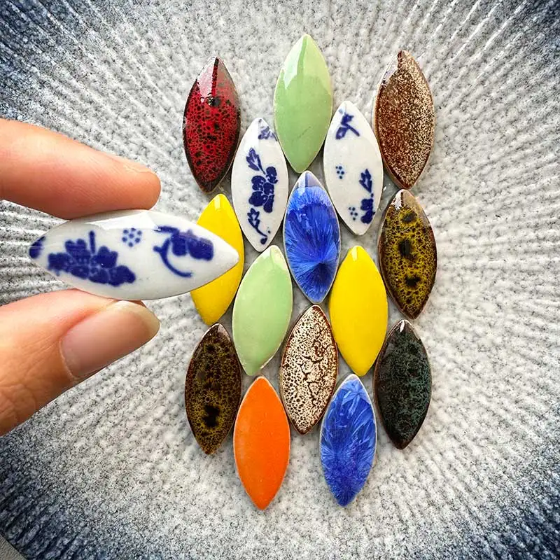 

100g Multi Color Irregular Ceramic Mosaic Tiles DIY Making Stones for Craft Hobby Arts Wall Decoration Petal arte oval 97