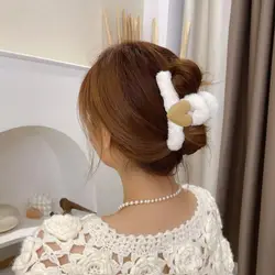 Simple Furry All-match Girls Alloy Female Hair Accessories Plush Hair Claw Love Grasp Clip Korean Style Hair Clip