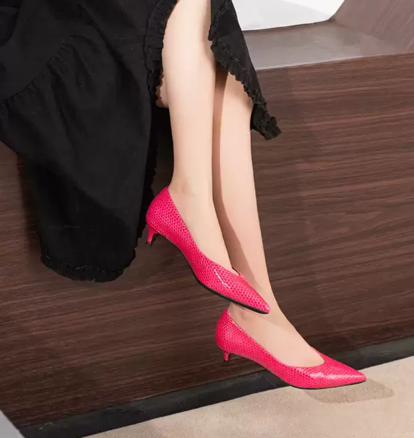 2026 V Cut Design Comfort Thin - Vintage Fashion Design ulasan dan harga
