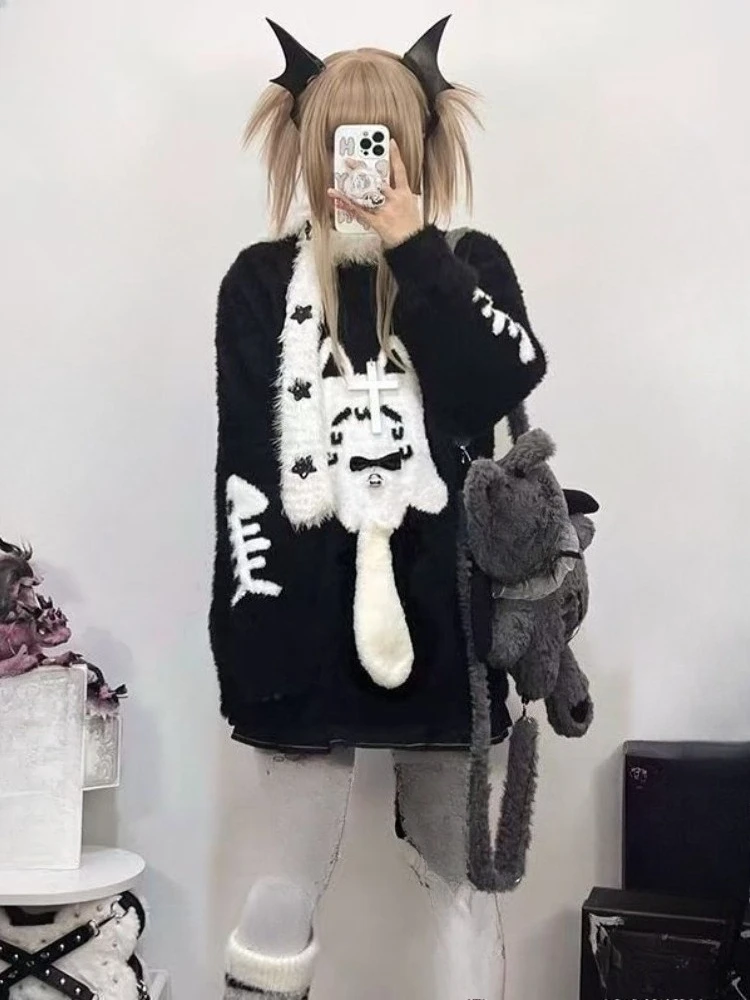 Pull en tricot noir de Style doux japonais pour femme, ample, col rond, gothique, Vintage, Y2k, mode automne hiver, hauts amples