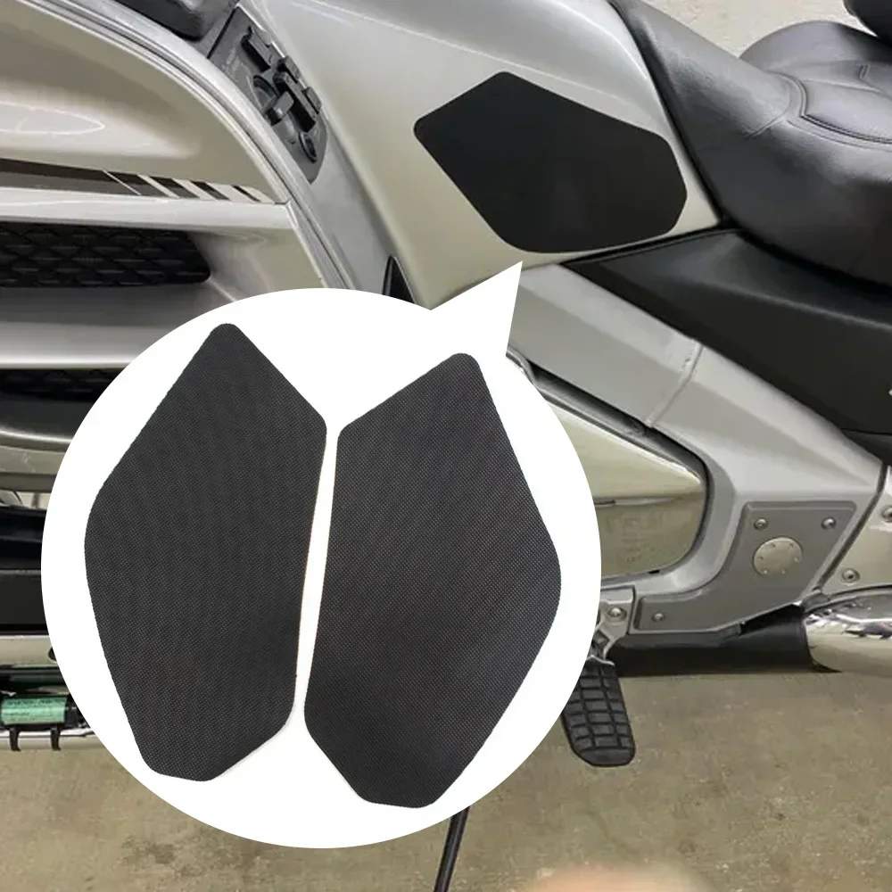 

2pcs Motorcycle Body Decoration Sticker Gas Fuel Tank Protector Sticker Heat Insulation Pad Decal for Honda CBR600RR 2003-2006