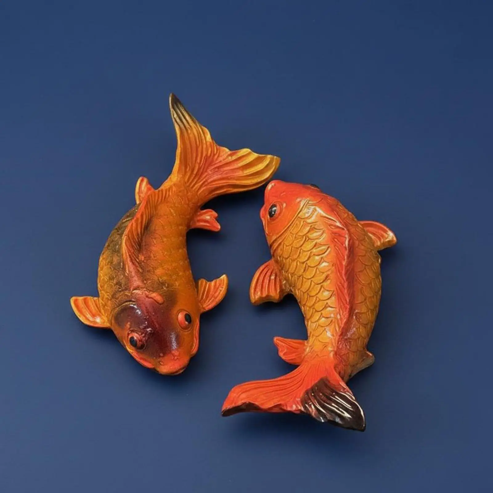 Tranquil Decorative Ceramic Piece Resin Carp Tea Pet Color Changing Table Accent for Office Tea Serving Tray
