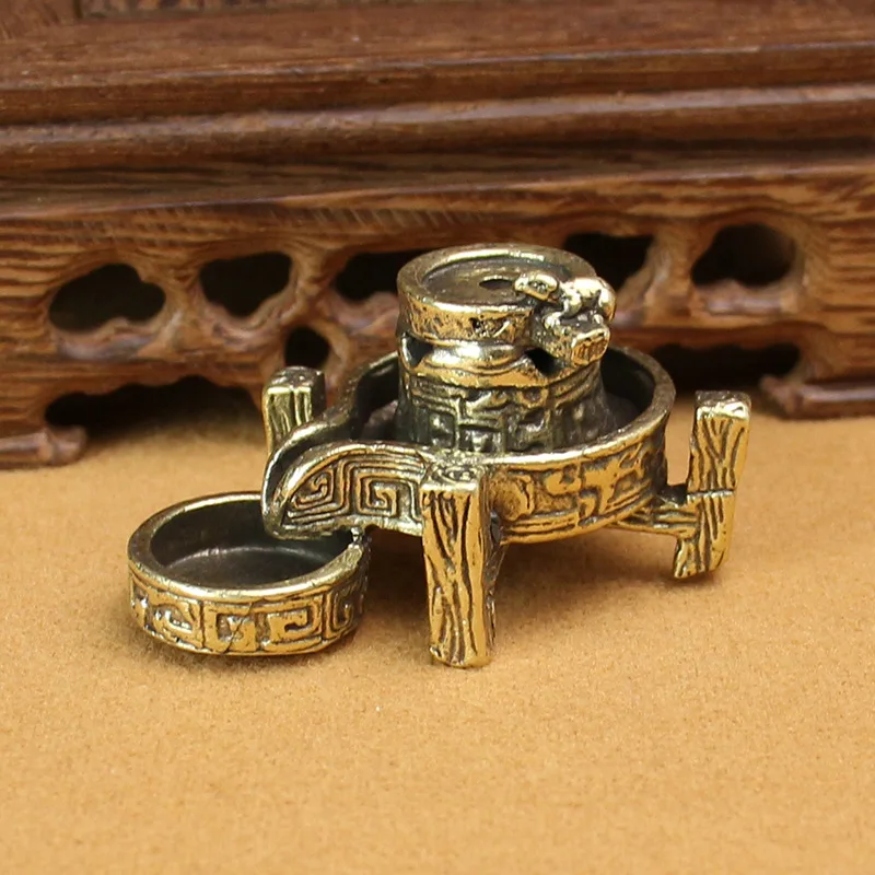 Solid Brass Grinding Stone Backflow Incense Antique Mini Mouse Old Stone Mill Decoration Creative Rural Abradingtable Grinding P