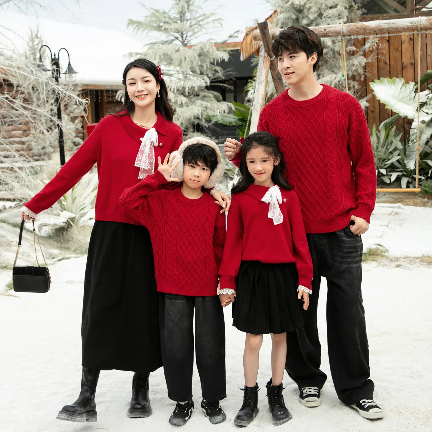 Family Matching Sweater Mom Dad Daughter Son Red Knit Tops Pullover Winter New Year Parent-child Clothes Christmas Couple Outfit