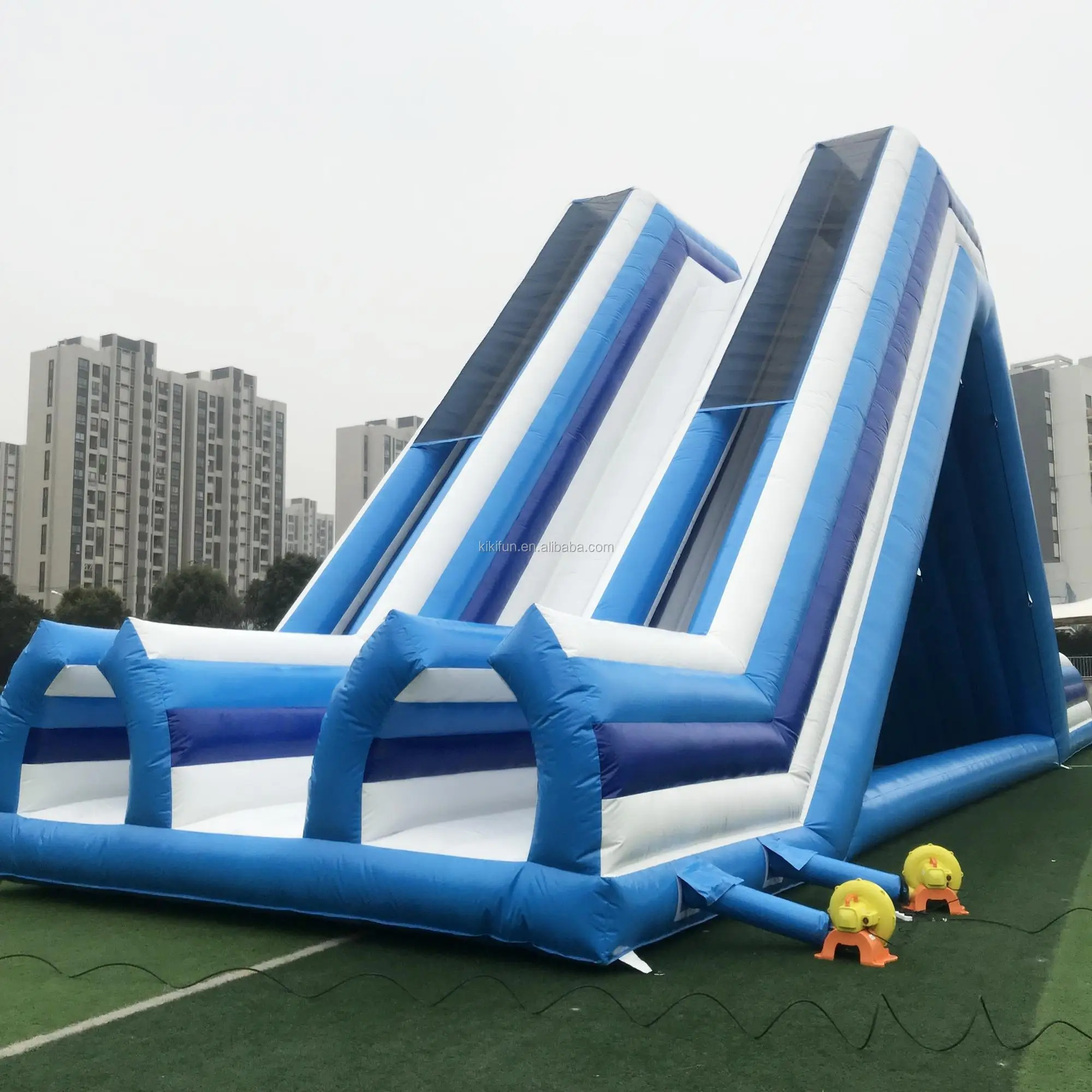 Factory Price Long Blue Inflatable Water Slide for Adults and Kidspromote sales