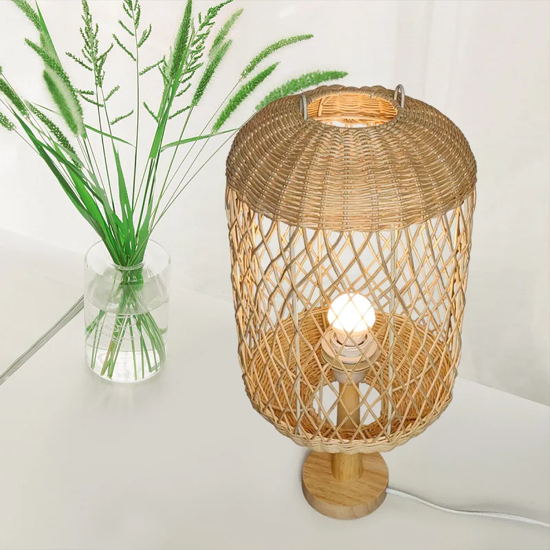 Hand-woven Table Lamp Nordic Wooden Lantern Creative Living Room Bedroom Bedside Personalized Rattan Table Lamp