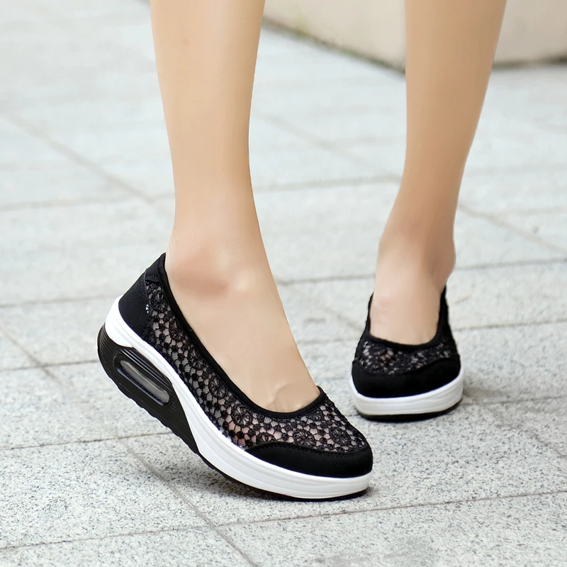 Women 4.5CM Walking Shoes Mesh Lace Black Loafer Summer Sports Outdoor Comfortable Flats Breathable Sneakers Size 35-42 Sandals