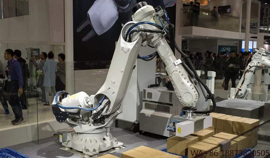 روبوت صناعي ذراع آلي تسليم وحام صناعي أنبوب فولاذي روبوت لحام الأنابيب