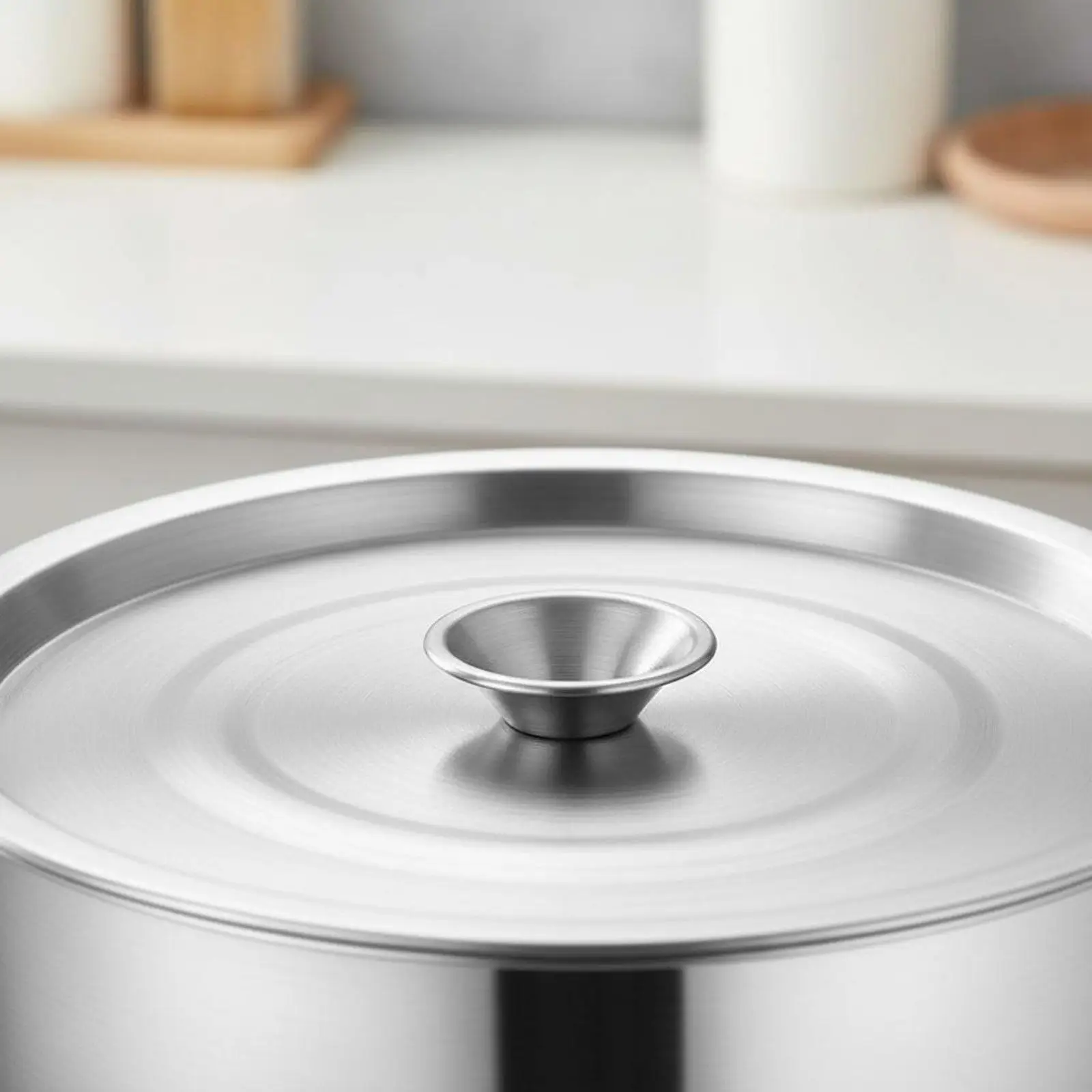 Stainless Steel Oil Storage Container with Fine Mesh Oil Strainer Pot for Kitchen Cooking and Lard Rendering