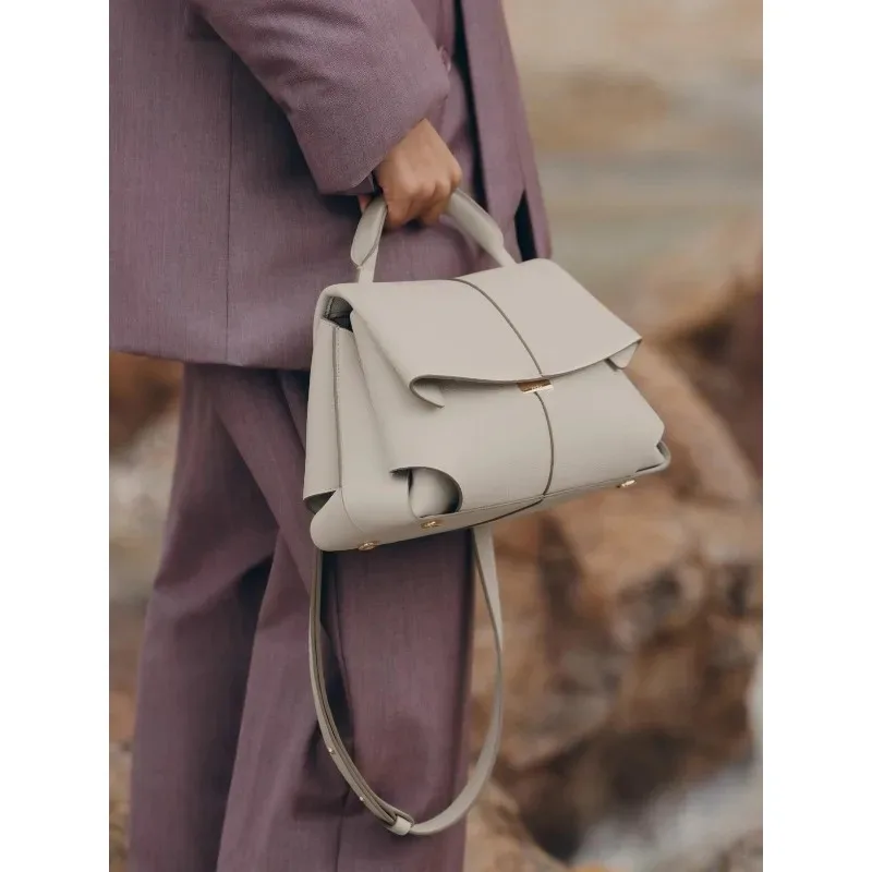 

New high-end women's handbag, women's shoulder bag