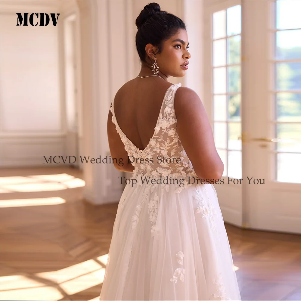 MCDV Oversize Lace Weddings Dresses Bridal Backless V-Neck Applique Sleeveless Boho Vestidos De Novias Sweep Train Customized