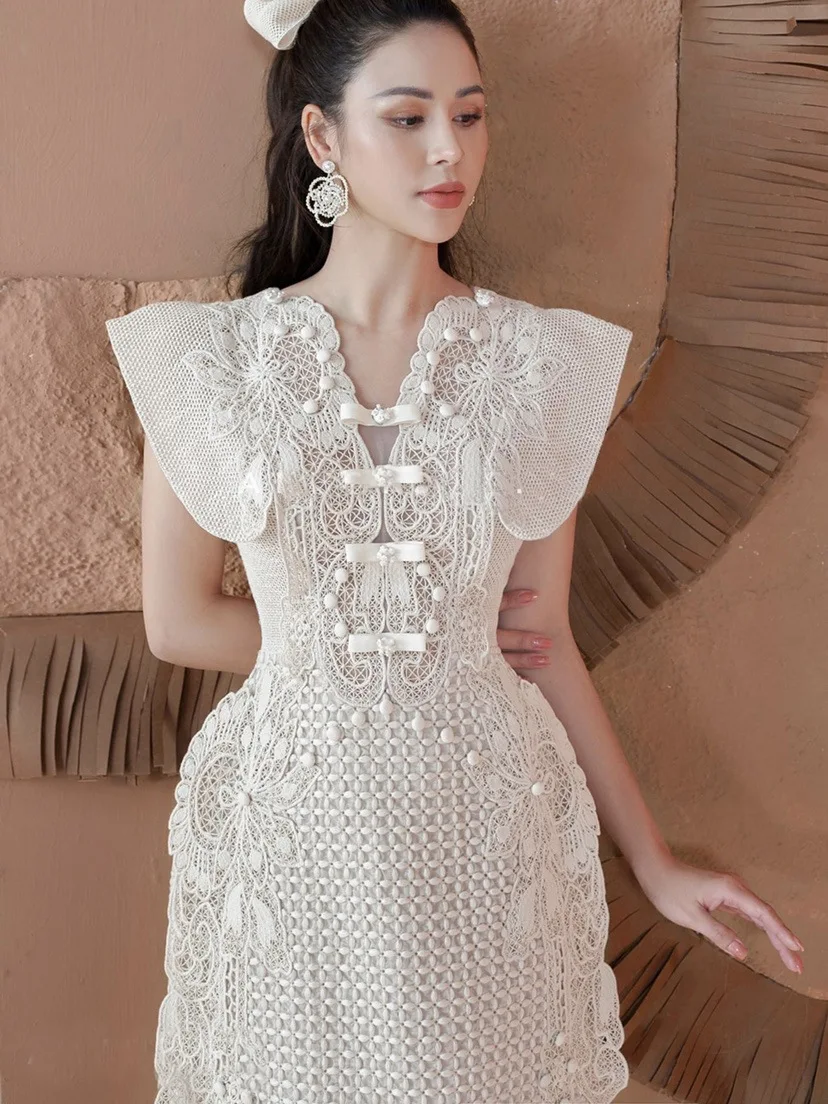 French Fashion Elegant Lace Embroidery Stitching Beaded Button V-neck Sleeveless High Waist A-line Evening Short Dress Women