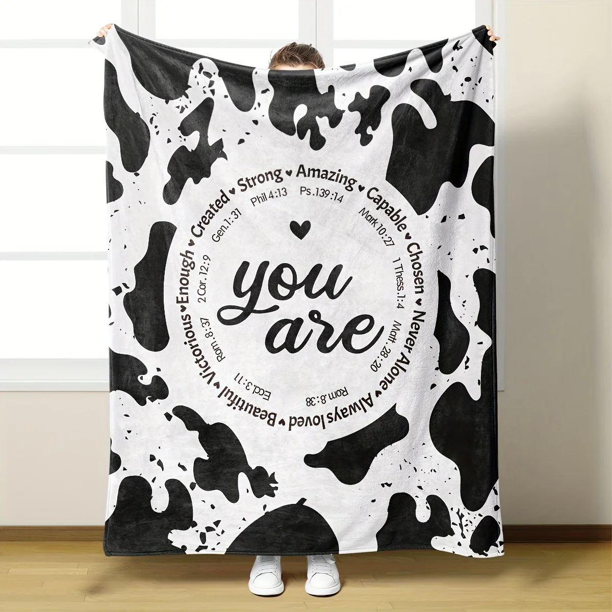 Inspiring quotes and pictures of cows Flannel printed blanket suitable for all seasons for living room office sofa and travel