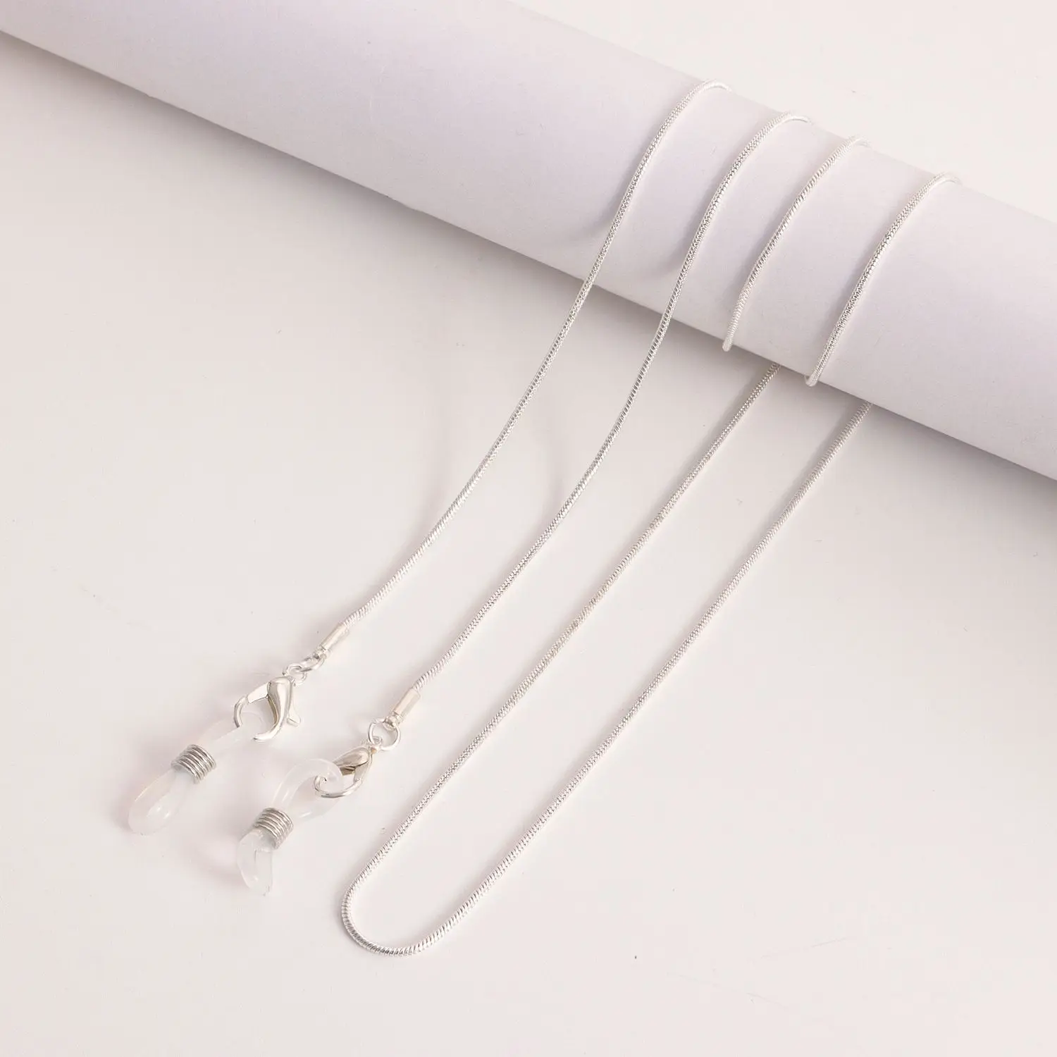 Fashion Metal Men women Eyeglass Chains Sunglasses Reading Beaded Glasses Chain Eyewears Cord Strap Rope female glasses chain