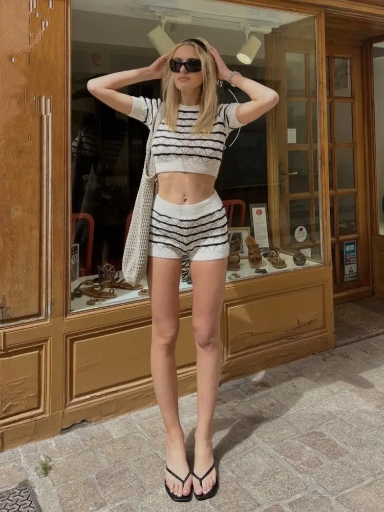 Ladies Bohemian Streetwear Outfits Summer Women 2 Piece Sets Striped Knitted Crop Top and Shorts Pant Women Two Piece Set Female