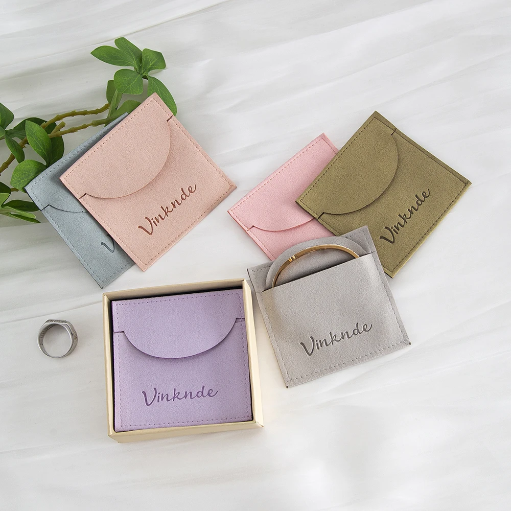 

100PCS Bulk Personalized Logo Microfiber Jewelry Pouch Bags Packaging Mini Ring Brooch Earring Travel Storage Sack Wedding Gift