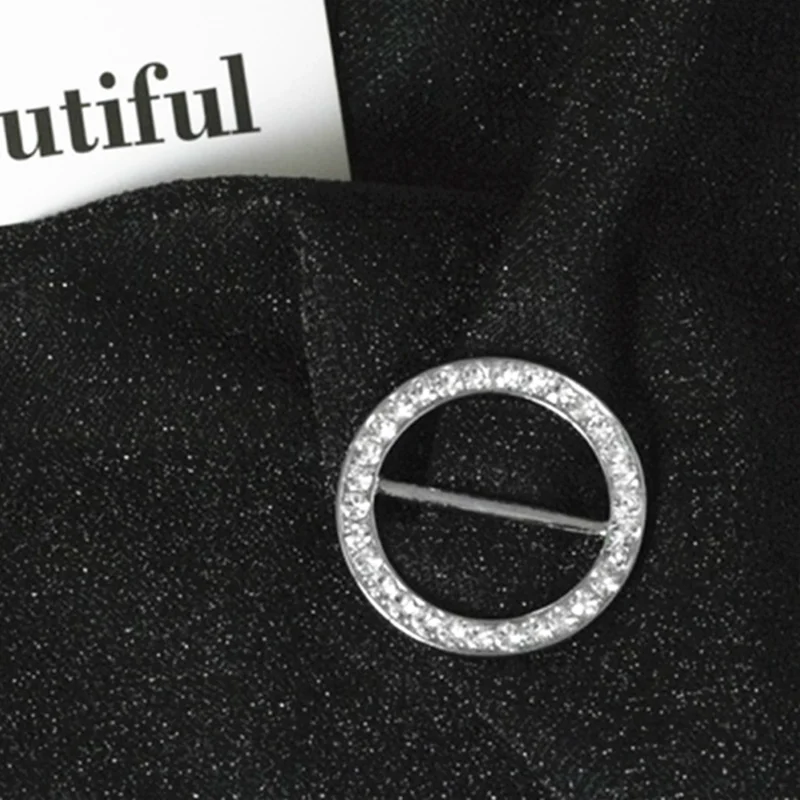 موضة بروش مستدير الزاوية هيم الخصر معقود دبابيس كريستال معدن الحجاب وشاح حلقة زر تي شيرت مشبك ثابت اكسسوارات