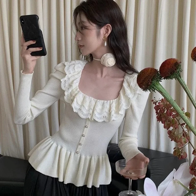 أنيقة الكشكشة متماسكة سترة المرأة الدانتيل المرقعة كم طويل سليم صالح البلوفرات الفرنسية شيك الخريف الشتاء عادية المحاصيل لاعبا