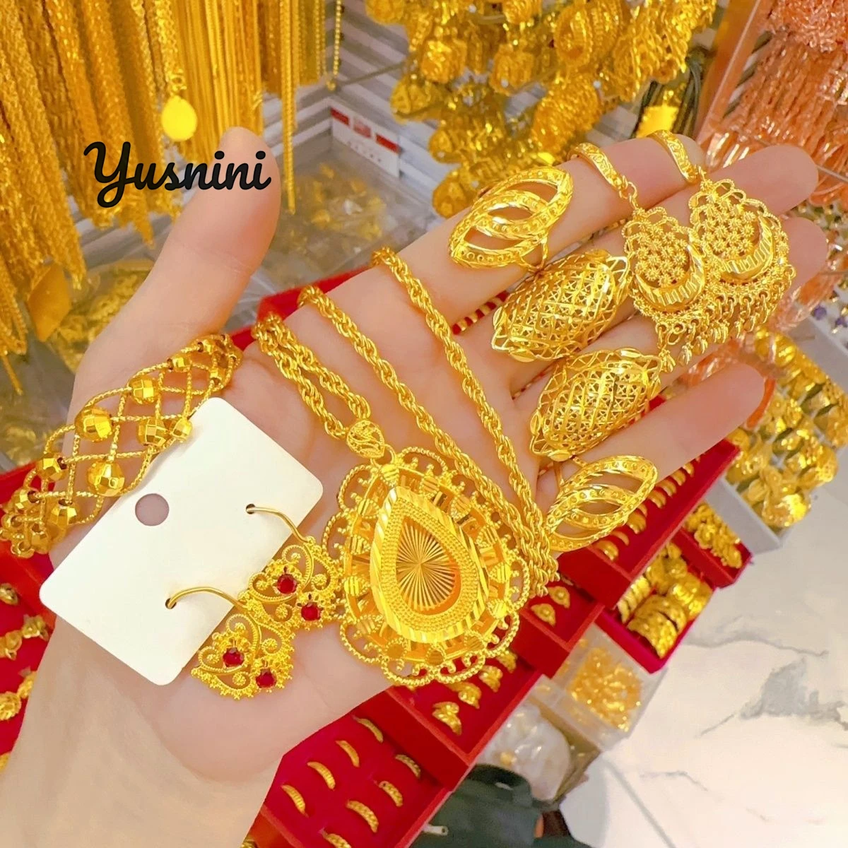 

Модное Дубайское 24-каратное позолоченное ожерелье по индивидуальному заказу, серьги, кольца, браслеты, подарки на свадьбу, комплект ювелирных изделий для влюбленных DD10995