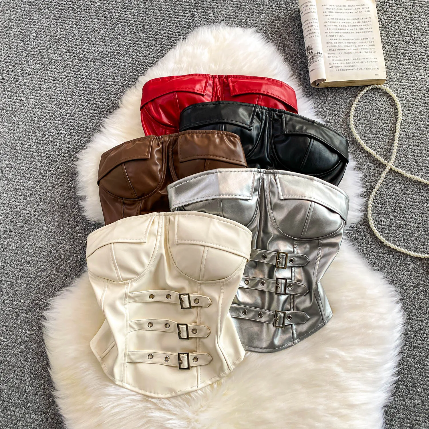 

Clothland Women Sexy PU Leather Crop Top Strapless Sleeveless Belt Shirt Female Fashion Slim Vintage Blouse Mujer WA380