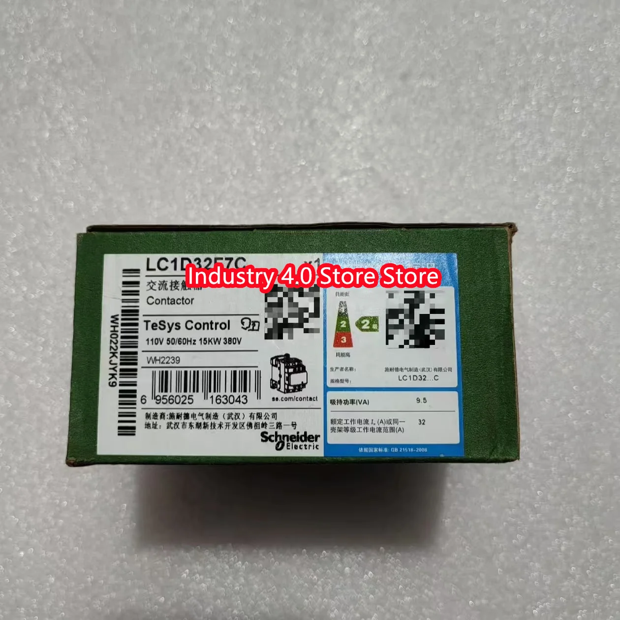 

LC1D32B7C LC1D32BDC LC1D32F7C LC1D32M7C LC1D32P7C LC1D32P7C новый оригинальный