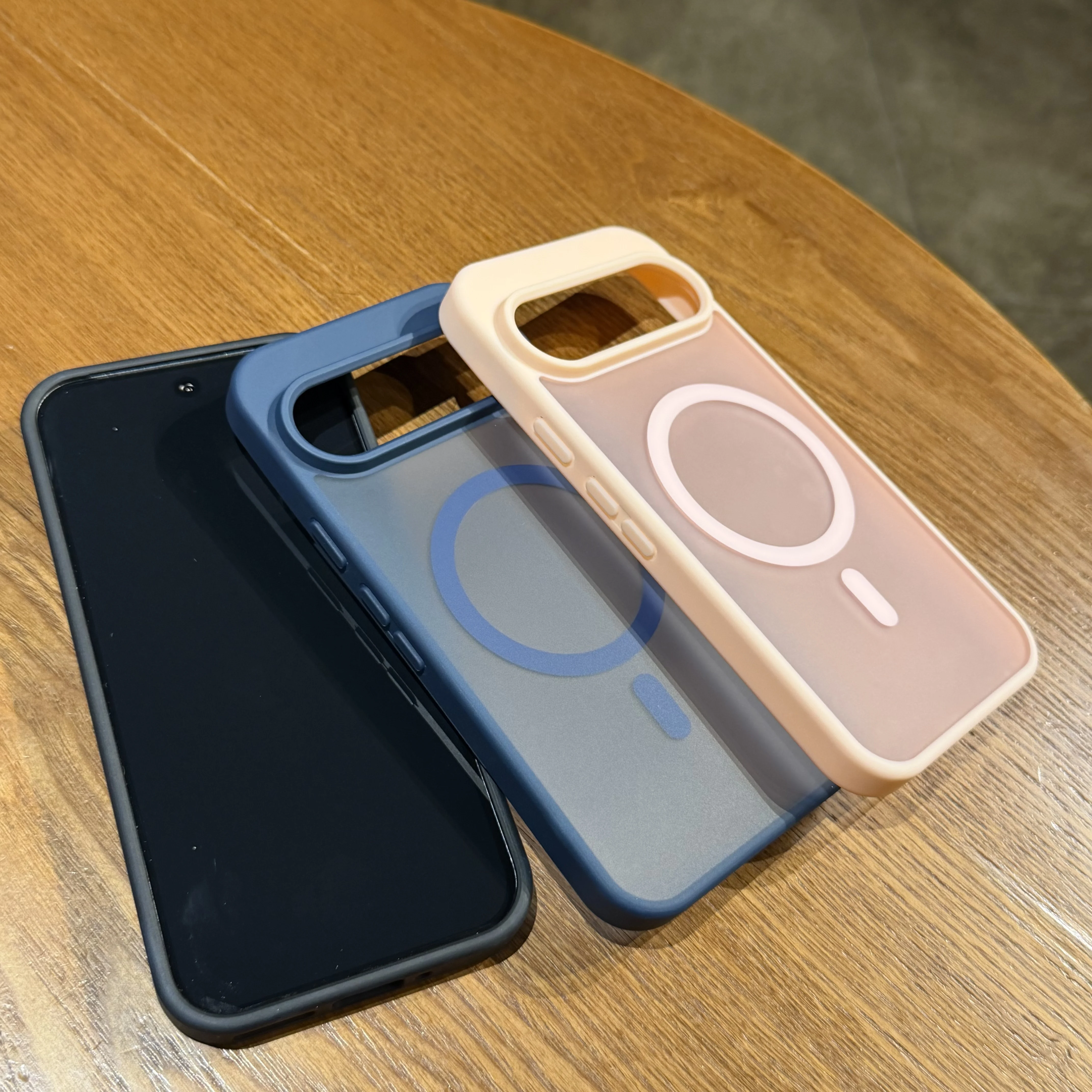 ممتص الصدمات الهجين المغناطيسي غير اللامع لحافظة Magsafe لهاتف Google Pixel 10 9 Pro XL حماية متينة متجمدة غطاء بسيط شفاف