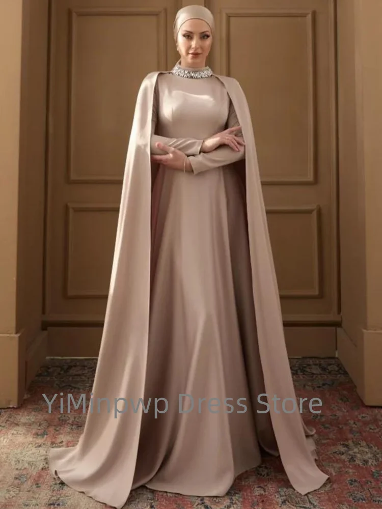 Muslimische Hochzeitsgastkleider für Frauen mit Hijab, langärmelig, Stehkragen, Perlenstickerei, A-Linie, Cape, Sweep-Zug, Brautkleid, individuell gestaltet