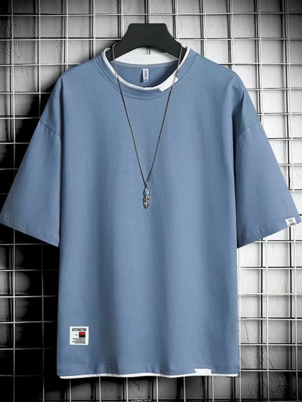 تي شيرت رجالي فضفاض بأكمام قصيرة من الحرير الصناعي، نصف كم صيفي عصري للشباب، قطعة علوية كاجوال متعددة الاستخدامات بياقة مستدي... #1