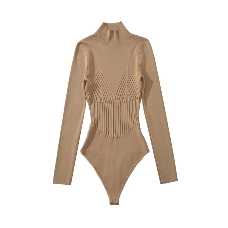 بدلة نسائية محبوكة بأكمام طويلة ورقبة عالية