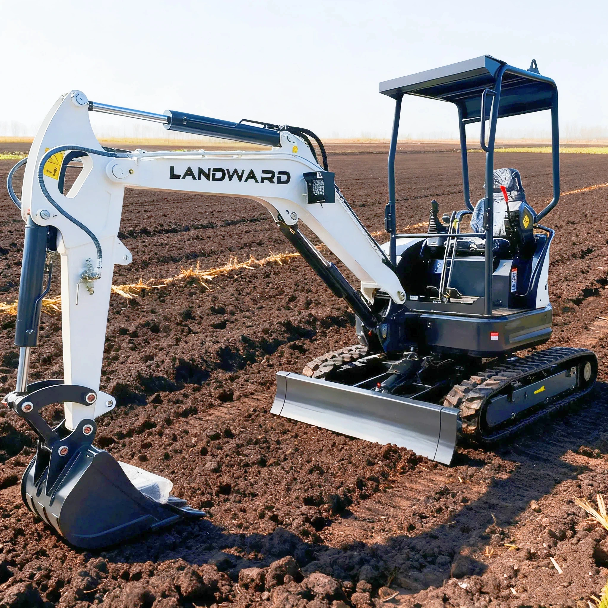 

FREE SHIPPING Mini Excavator 2.5 Ton EPA Kubota Engine Farm Crawler Digger 1 Ton Mini Small Excavators Machine Prices Customized