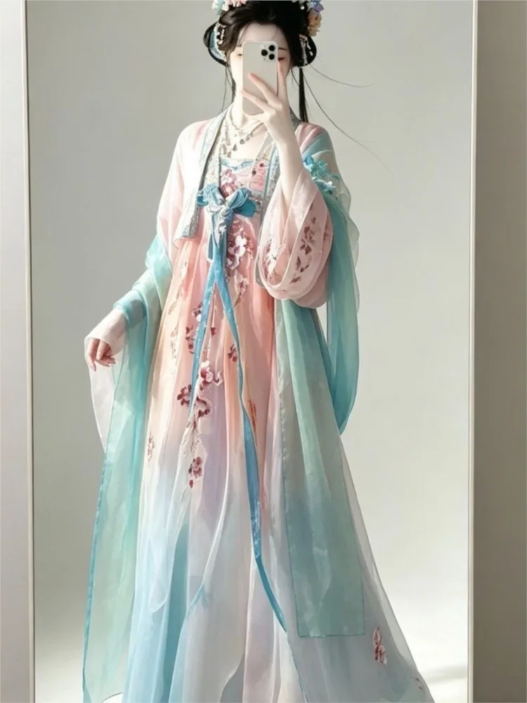 New Women's Han Chinese Clothing Style Embroidery Gradient Machine
