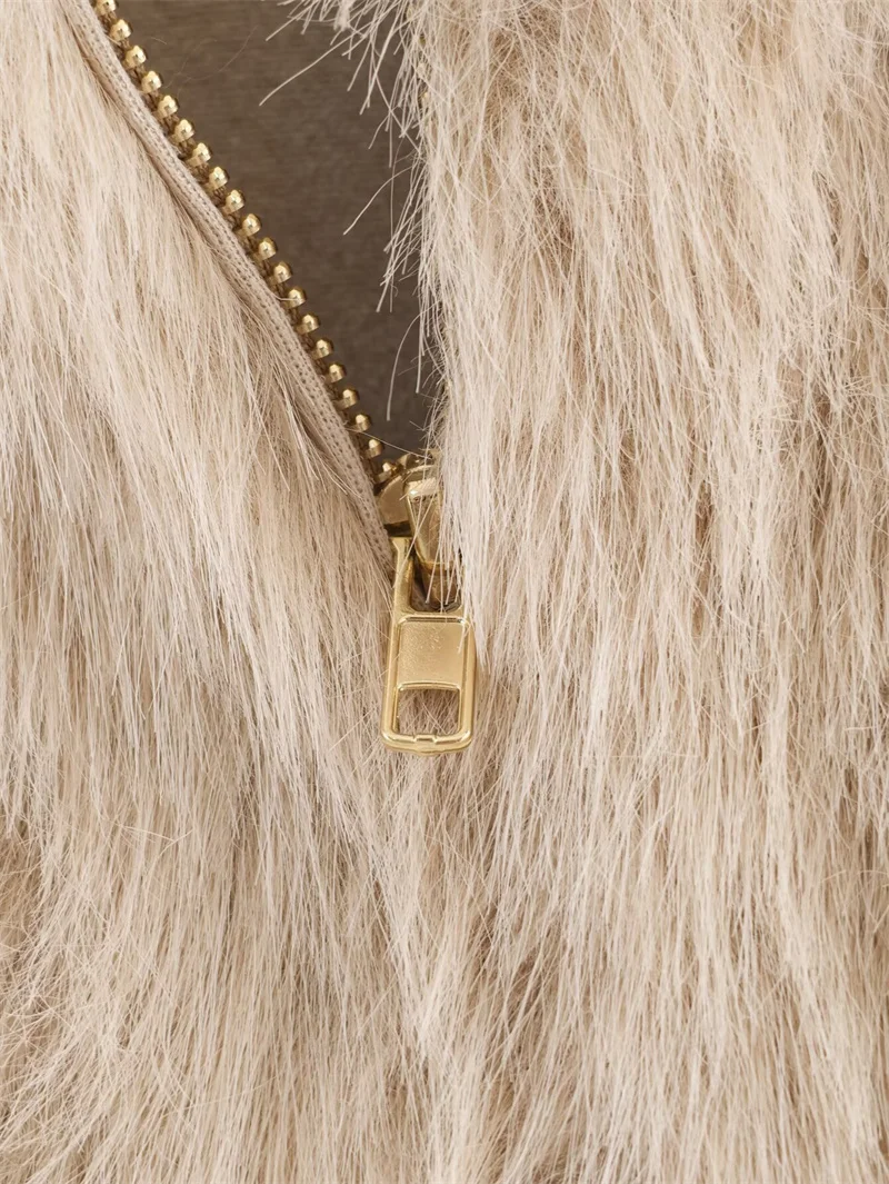 เสื้อแจ็คเก็ตผู้หญิง ฤดูใบไม้ร่วง 2025 สไตล์ใหม่ สีกากี แขนยาว ขนเทียม เรียบง่าย แฟชั่นระดับไฮเอนด์ ทันสมัยและสง่างาม