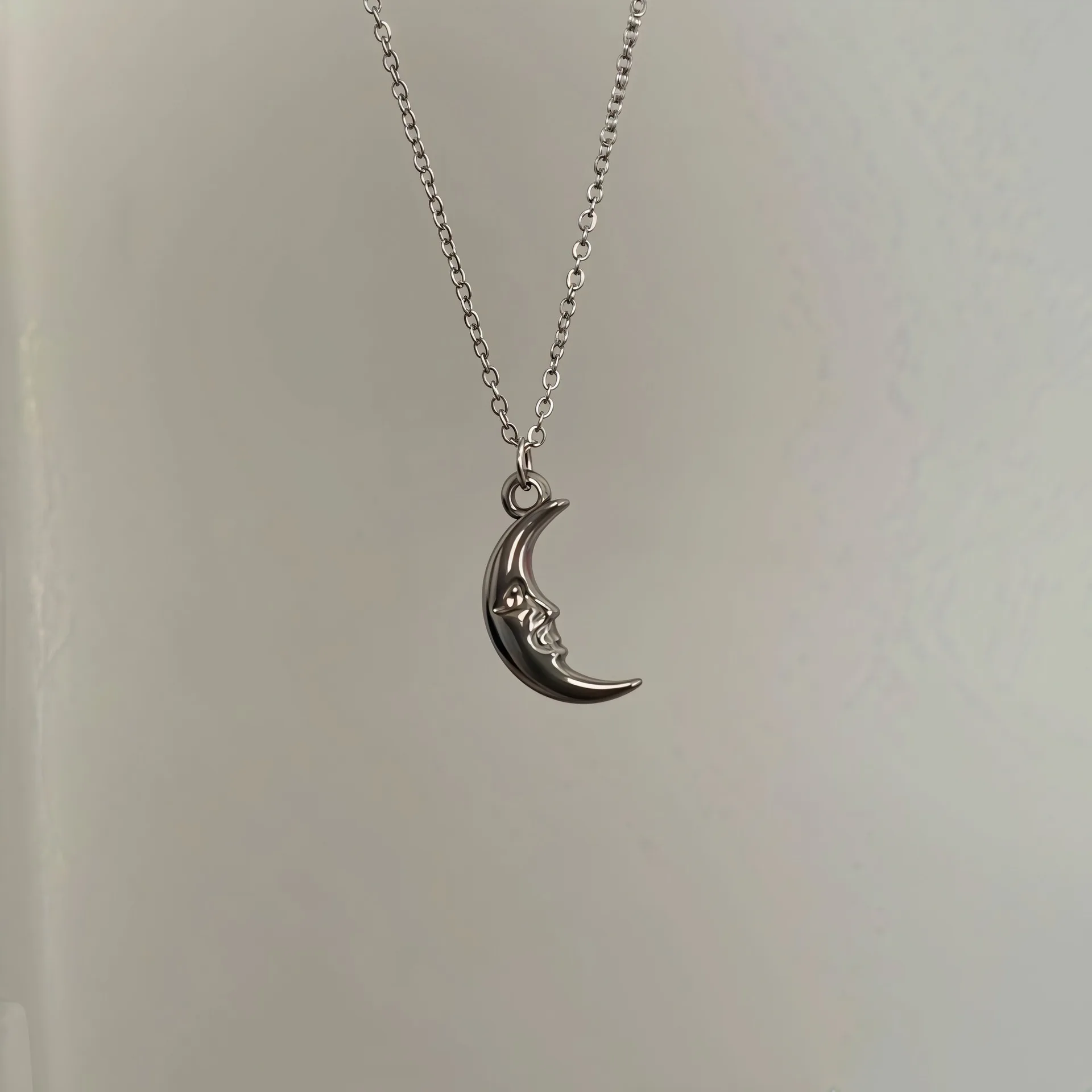 Y2K Mangxing Moon Spiral Pendant Necklace for Women Punk Stainless Steel Creativity Personalized Clavicle Chain Party Jewelry