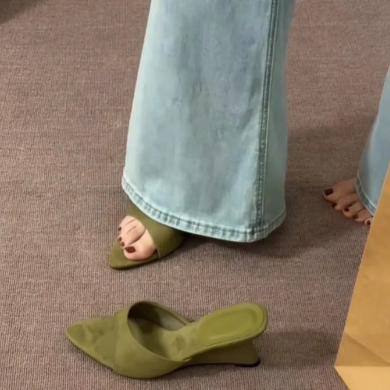 *Sommerneue spitze Pantoletten mit Absatz, bequeme Freizeitpantoletten, modische, heiß begehrte, sexy Bankett-High-Heel-Pantoletten für Damen