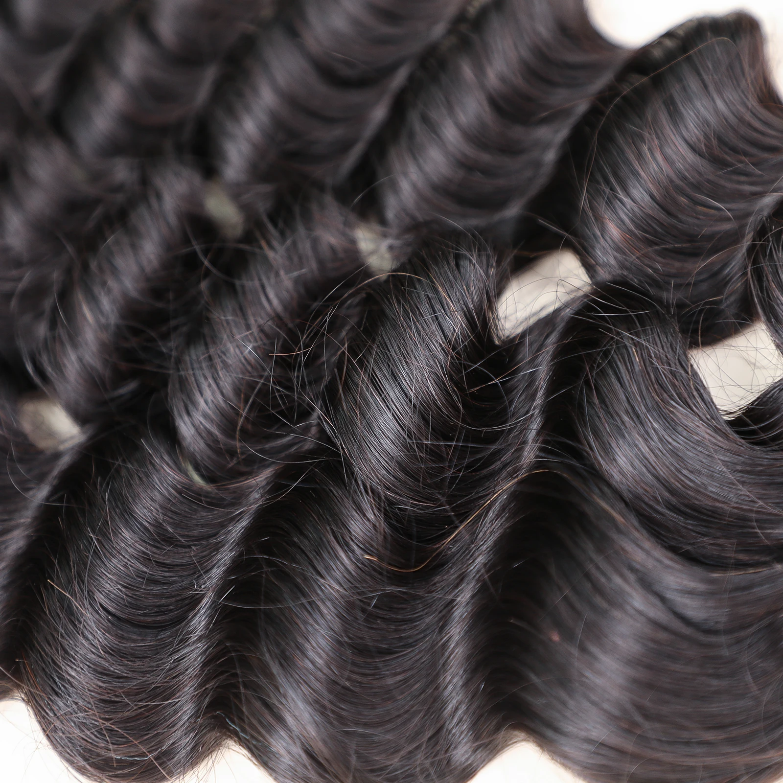 Capelli brasiliani profondi sciolti 100% veri capelli umani sfusi Remy senza estensioni dei capelli di trama che tessono capelli ondulati per le donne intrecciare 14-30 pollici