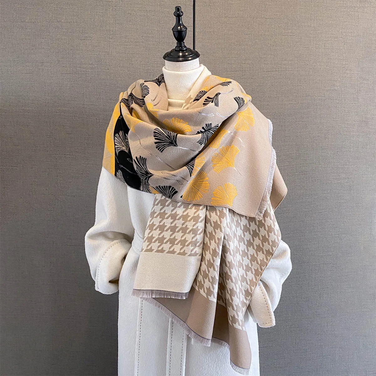 

Роскошный модный новый зимний теплый шарф, женский жаккардовый платок из искусственного кашемира, элегантная теплая накидка на шею, толстая шаль, шарфы