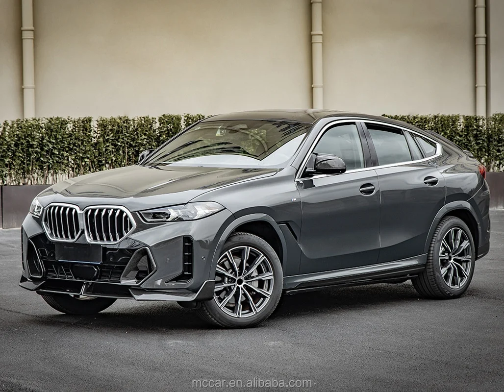 Car Bumpers Rear Diffuser For BMW X6 Series G06 SQ StyleTop Material Carbon Fiber Car Rear Lips